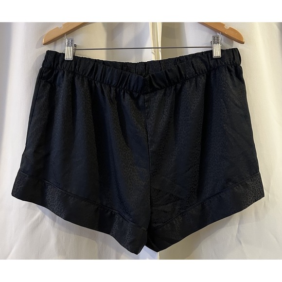 Victoria’s Secret Black Leapord print short pajama set Top 2X Bottoms XL - Picture 6 of 9